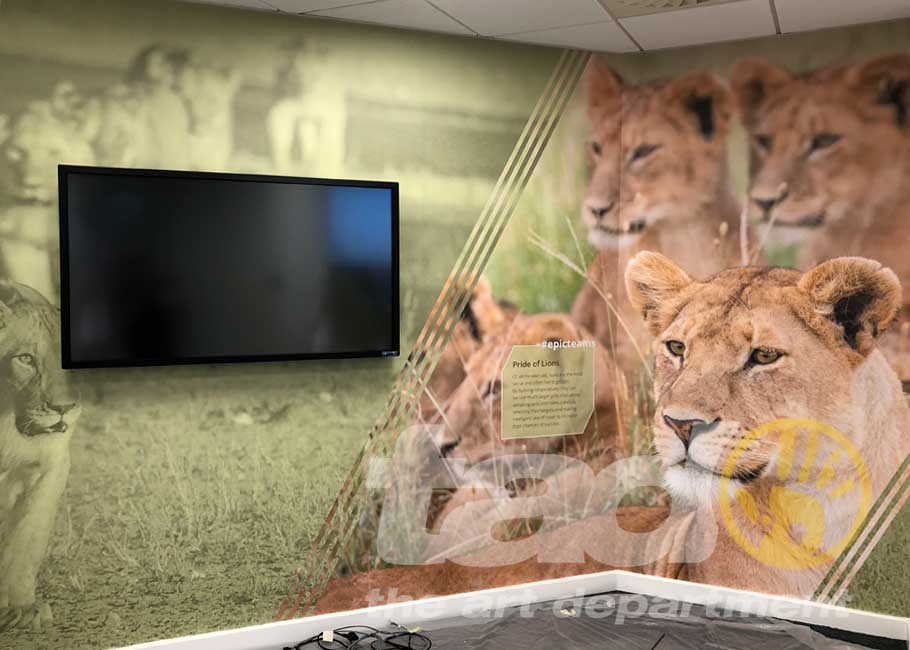 lions wall